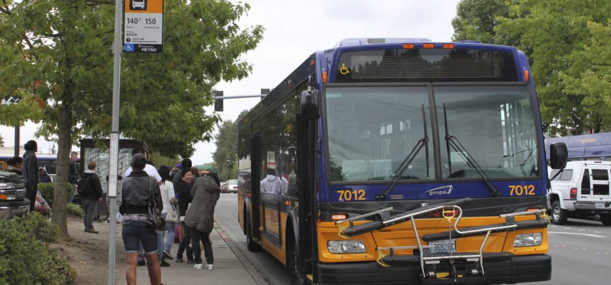 People and bus at King County Metro Bus